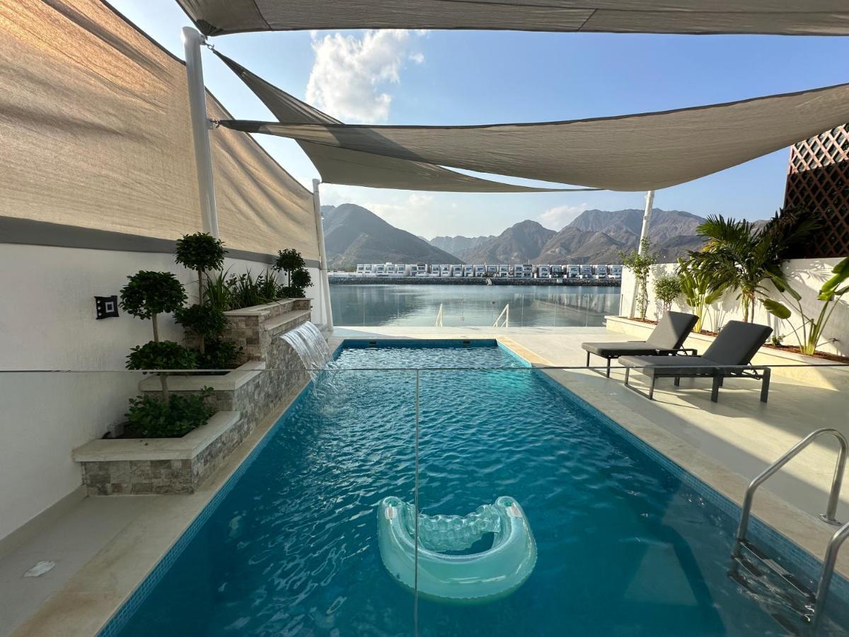 Al Dana Sea View Villa Эль-Фуджайра Экстерьер фото