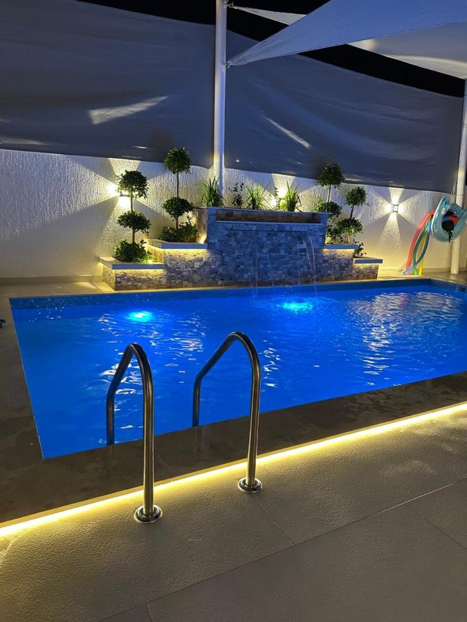 Al Dana Sea View Villa Эль-Фуджайра Экстерьер фото